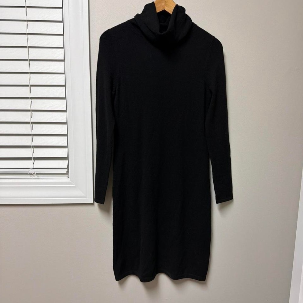 Bloomingdales 100% Cashmere Turtleneck Sweater Dress Women's Small Black Midi